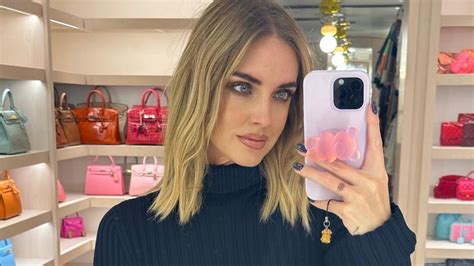 Le Birkin di Chiara Ferragni: la collezione di borse Hermès nel 